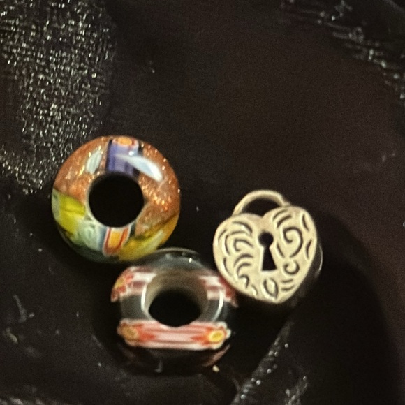 3 Collectible Beads 925 Heart Lock with 2 glass beads - Picture 2 of 6